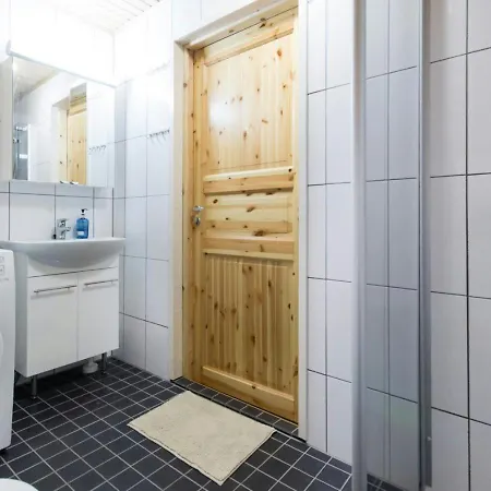 Spacious For 4 With Sauna